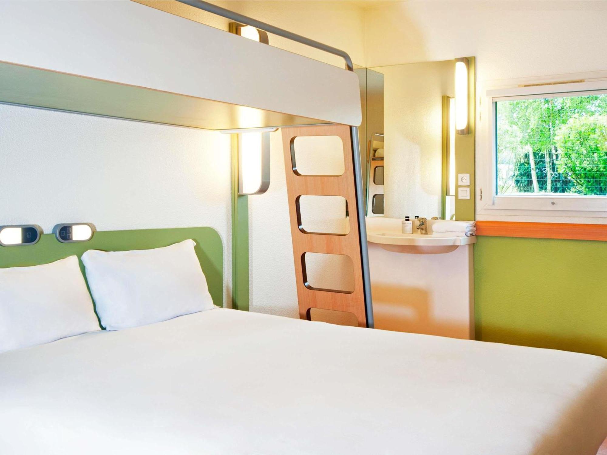 Ibis Budget Remiremont Exterior photo